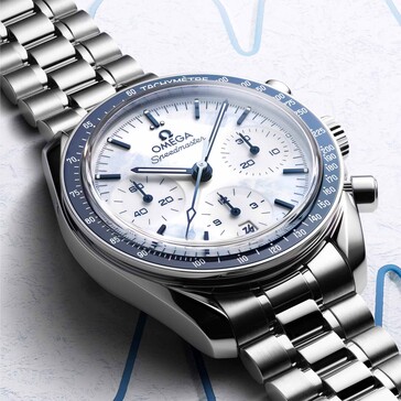 Zegarek Omega Speedmaster Milano Cortina 2026 posiada bransoletę ze szczotkowanej stali wyposażoną w system komfortowej regulacji Omega (źródło zdjęcia: Omega)