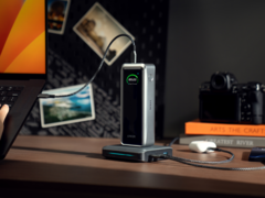 Nowy power bank Anker Prime (na zdjęciu) ma inteligentny wyświetlacz pokazujący dane ładowania i stan urządzenia. (Źródło zdjęcia: Anker)