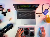 Aby skrócić te długie czasy renderowania, twórcy treści potrzebują najnowszego i najlepszego dostępnego sprzętu (źródło obrazu: TheRegisti na Unsplash)