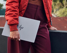 OmniBook X waży 1,35 kg i mierzy 312,8 x 223,5 x 14,4 mm. (Źródło zdjęcia: HP)