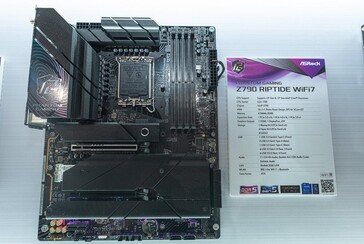 ASRock Z790 Riptide WiFi7 (źródło obrazu: Xfastest.com)