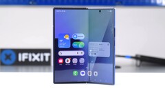 rozbiórka iFixit wskazuje, że Samsung Galaxy Z Fold 7 jest bardzo trudny do naprawy. (Źródło obrazu: iFixit)