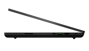 Razer Blade 16 - Porty po prawej stronie. (Źródło obrazu: Razer)