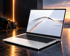 Asus ExpertBook A7 jest wyposażony w 14-calowy wyświetlacz OLED o częstotliwości odświeżania 120 Hz