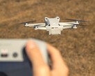 Po raz kolejny ważne specyfikacje mini drona DJI Mini 5 Pro z 1-calowym sensorem zostały potwierdzone przez zdjęcie opakowania. (Źródło zdjęcia: Bastian Riccardi, edytowane)