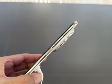 (Źródło zdjęcia: fenibook)