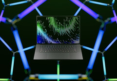 GeForce RTX 4090 może zużywać do 175 W w Razer Blade 16. (Źródło obrazu: Razer)