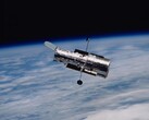 Zdjęcie Hubble'a na orbicie okołoziemskiej (źródło zdjęcia: NASA; przycięte)