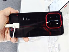 HTC ujawniło już swój nowy smartfon do gier Wildfire na targach technologicznych (źródło zdjęcia: @hkyamane)