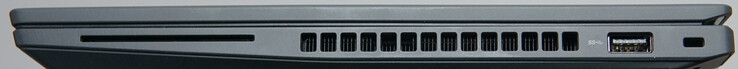 Porty po prawej stronie: Czytnik SmartCard, USB-A (5 Gbit/s), Kensington Lock