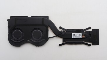ThinkPad X13 Yoga Gen 4: wariant P28 z systemem chłodzenia z dwoma wentylatorami (źródło zdjęcia: Lenovo)