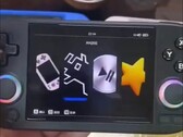 Wygląda na to, że Anbernic planuje wkrótce wypuścić kolejny 4-calowy handheld do gier. (Źródło zdjęcia: BiliBili)