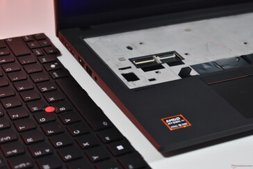 Lenovo ThinkPad P14s Gen 6 AMD: klawiatura wymieniana przez użytkownika