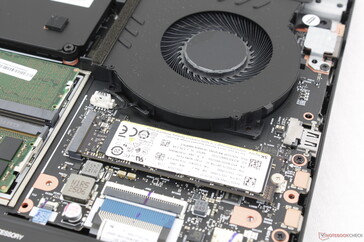 Dodatkowe gniazdo M.2 PCIe4 x4 2280