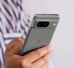 Pixel 8. (Źródło: Google)