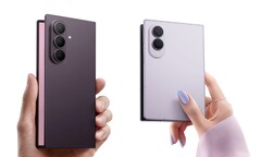 Mówi się, że Galaxy Z Fold8 jest lżejszy od iPhone’a Duo.