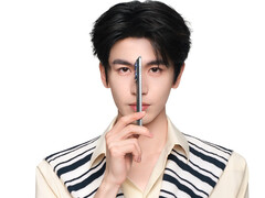 Moto X70 Air zaczyna się od około 365 dolarów w Chinach. Na zdjęciu: zdjęcie promocyjne telefonu. (Źródło zdjęcia: Motorola)