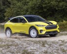 Ford Mustang Mach-E 2024 zaczyna się od 39 995 USD za wersję Select z zasięgiem 250 mil. (Źródło: Ford)