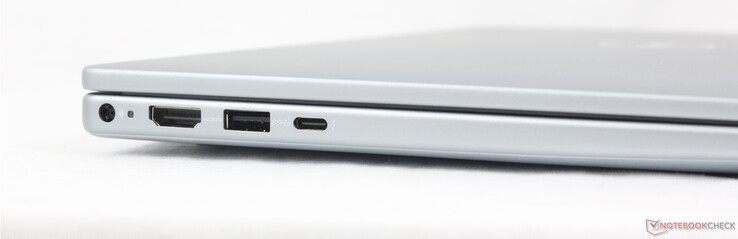 Po lewej: zasilacz sieciowy, HDMI 1.4, USB-A 3.2 Gen. 1, USB-C z Thunderbolt 4 + DisplayPort + Power Delivery