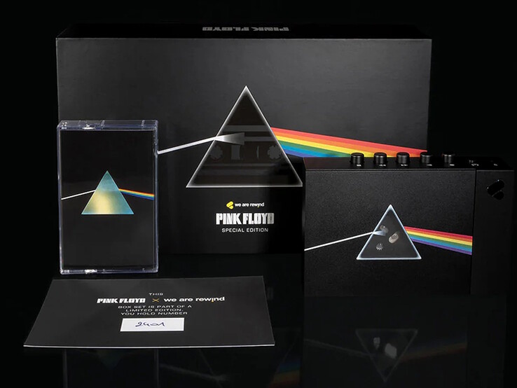 Oto zawartość zestawu kolekcjonerskiego „We Are Rewind x Pink Floyd”.