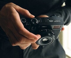 Produkcja Fujifilm X100 VI wzrośnie, aby ostatecznie zaspokoić wysoki popyt. (Źródło zdjęcia: Fujifilm)