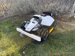 Luba 2 mini AWD 1000 w swojej stacji