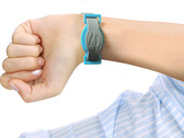 Test na alergię na metale Sensiband z łatwością sprawdza reakcje na 7 powszechnie stosowanych w implantach medycznych metali. (Źródło: Sensiband)