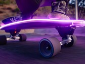Pasek świetlny LED NALU e-skateboard (źródło obrazu: Backfire Boards)