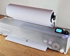Drukarka Openprinter została zaprojektowana tak, aby była kompaktowa, łatwa do naprawy i łatwa do ponownego napełnienia.