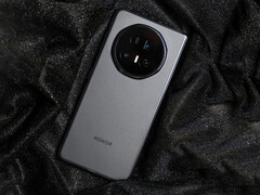 Magic V5 powinien przewyższać Oppo Find N5 pod względem wydajności dzięki 8-rdzeniowemu chipsetowi Snapdragon 8 Elite. (Źródło zdjęcia: Honor)