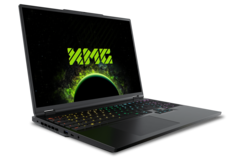 Przeskok generacyjny między mobilnym RTX 4080 a mobilnym RTX 5080 jest tam, gdzie spodziewamy się, że będzie bez żadnych funkcji skalowania DLSS (źródło obrazu: Schenker)