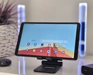 Samsung Galaxy Tab A9, tablet klasy podstawowej, który został wprowadzony na rynek w 2023 roku. (Źródło zdjęcia: Notebookcheck)