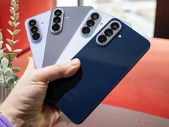 Nie oczekuje się, że następca pokazanego tutaj Galaxy A57 otrzyma jakiekolwiek ulepszenia aparatów.