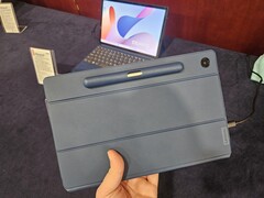 Hands-on z Duet 3i na targach MWC 2023. (Źródło: Notebookcheck)