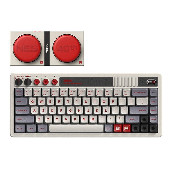 Klawiatura 8BitDo Retro 68 - NES 40th Limited Edition jest wyposażona w bezprzewodowe przyciski Super Buttons. (Źródło obrazu: 8BitDo)