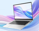 Laptop Lecoo 14 z procesorem Ryzen 7 170 kosztuje w Chinach około 662 dolarów. Na zdjęciu: przód laptopa.