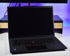 Lenovo ThinkPad T14 Gen 6 Intel (źródło obrazu: Benjamin Herzig)