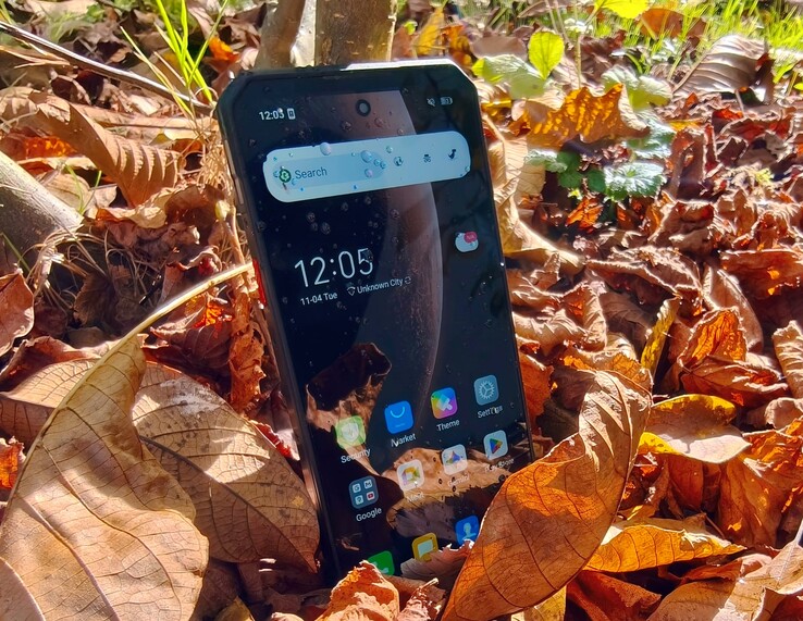 Oukitel WP60 w recenzji. Urządzenie testowe dostarczone przez firmę Oukitel.