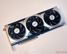 RTX 5070 Ti osiągnął swój cel w zaledwie rok od premiery. (Źródło obrazu: Notebookcheck)