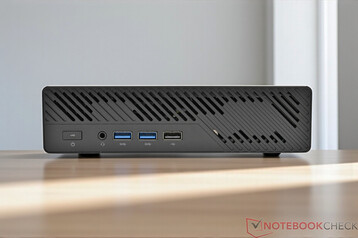 Minisforum MS-A2