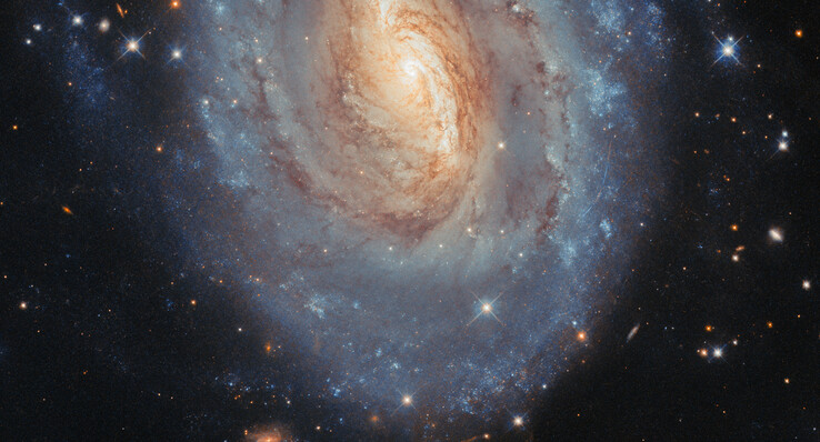 Zdjęcie NGC 6000 (źródło zdjęcia: ESA/Hubble, NASA i A. Filippenko)