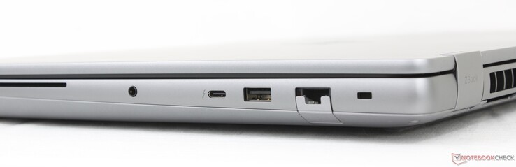 Po prawej stronie: Czytnik kart inteligentnych, zestaw słuchawkowy 3,5 mm, USB-C Thunderbolt 4 z DisplayPort 2.1 + Power Delivery (40 Gb/s), USB-A (10 Gb/s), RJ-56 (2,5 Gb/s), gniazdo blokady