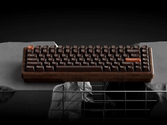 Premiera bezprzewodowej klawiatury do gier Keychron K2 HE All Wood Special Edition