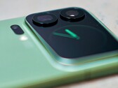We wrześniu czeka nas nowa rywalizacja aparatów: Xiaomi 18 vs. Vivo X500, oba również w wersji Pro Max