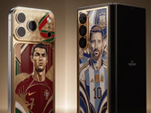 W limitowanej edycji kolekcji „Legends” marki Caviar pojawiają się Lionel Messi i Cristiano Ronaldo.