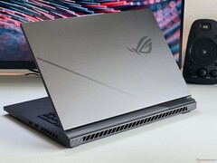 Asus ROG Strix G18 G814 (źródło obrazu: Notebookcheck)