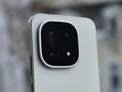 Recenzja Vivo iQOO 15. (Źródło zdjęcia: Marcus Herbrich)