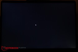 Nieznaczne krwawienie podświetlenia w prawym dolnym rogu