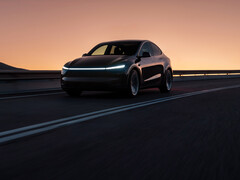 Bezpłatne transfery FSD są teraz ważne dla nowego Modelu Y, a także rabaty lojalnościowe. (Źródło zdjęcia: Tesla)