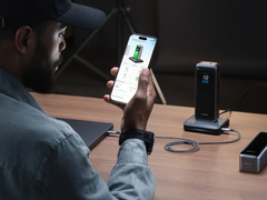 Podstawka ładująca Prime firmy Anker (na zdjęciu) jest przeznaczona do niektórych powerbanków Prime tej marki. (Źródło zdjęcia: Anker)